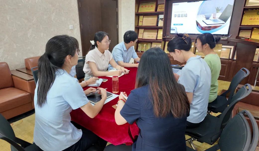 內(nèi)部培訓(xùn)丨恒信咨詢(xún)管理有限公司季度法規(guī)培訓(xùn)圓滿(mǎn)成功，風(fēng)險(xiǎn)防控能力再升級(jí)